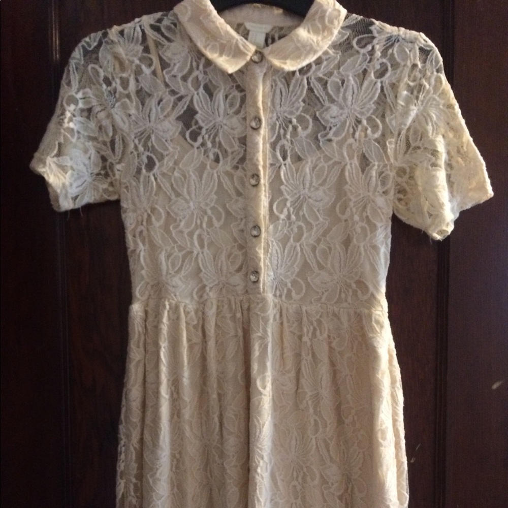 SOLD Vintage style lace dress